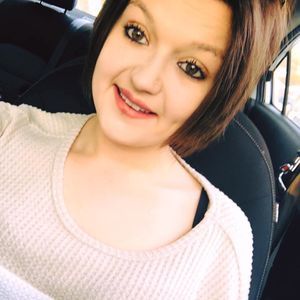 Meet your Posher, Leanne